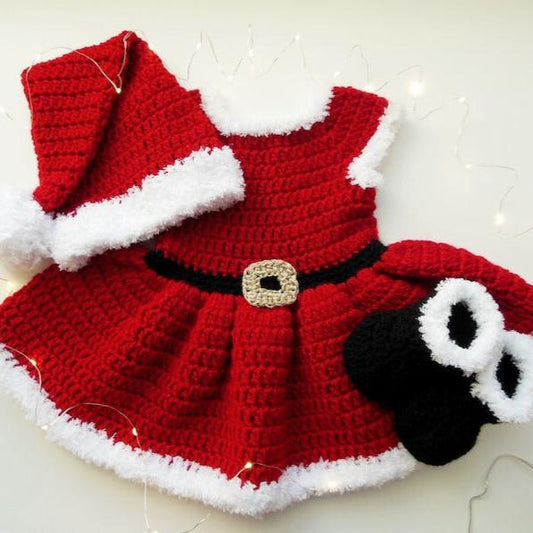 CROCHET PATTERN - Mrs. Santa